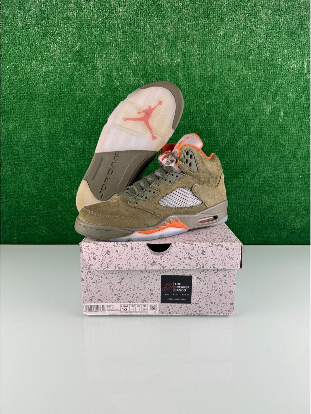 Size 10 - Air Jordan 5 Retro 2024 Olive CLEAN!
